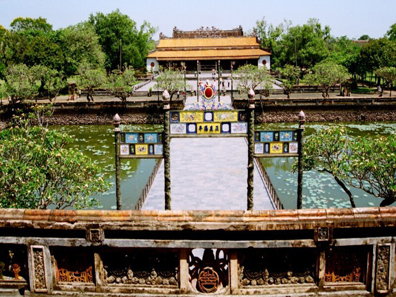 tour huế 3 ngày 2 đêm