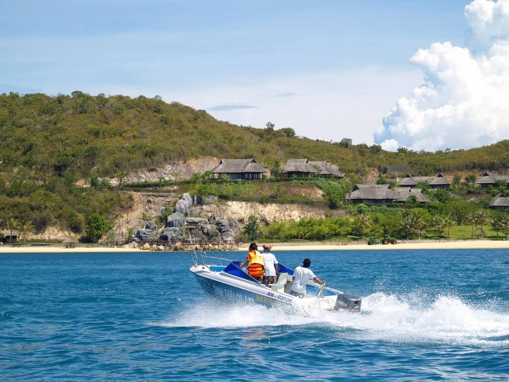 fantastic tour - snorkeling (vịnh san hô - mini beach)