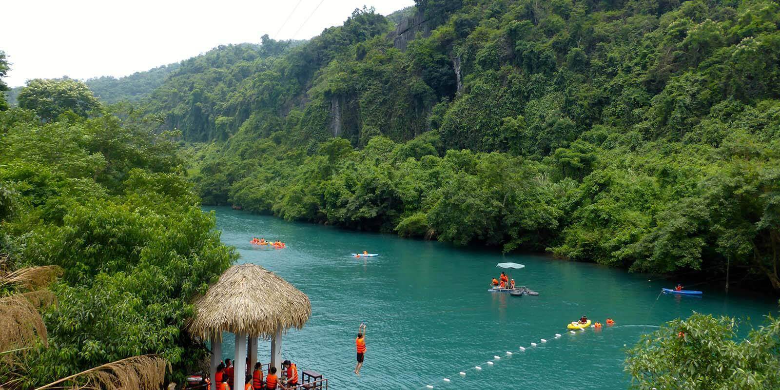 Bơi lội và thư giãn