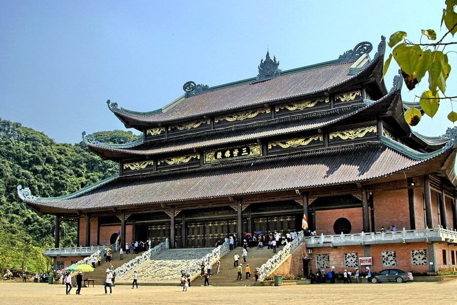 tour hoa lư tam cốc
