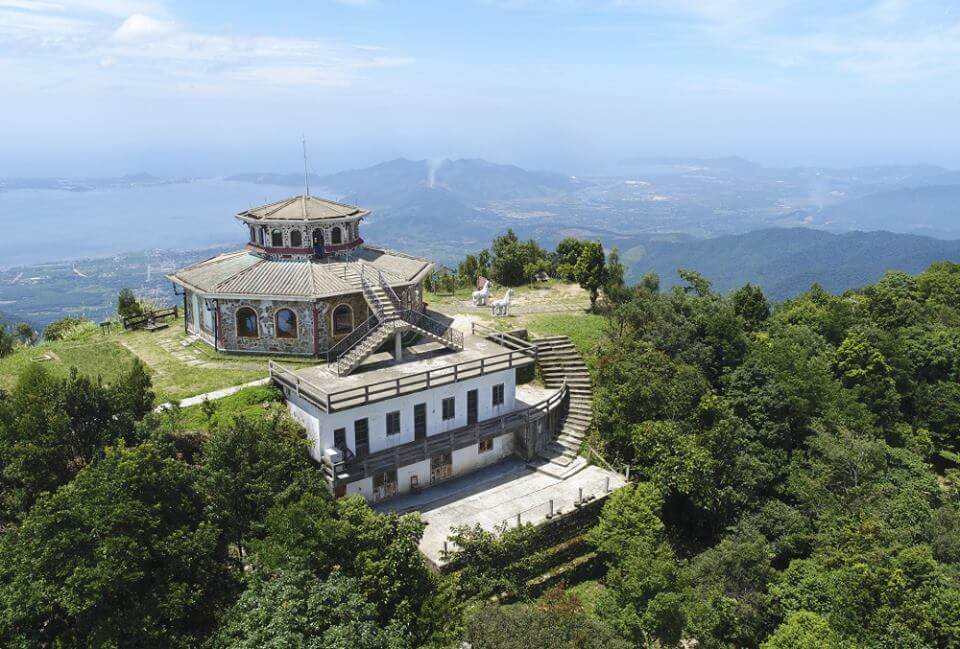 tour bạch mã