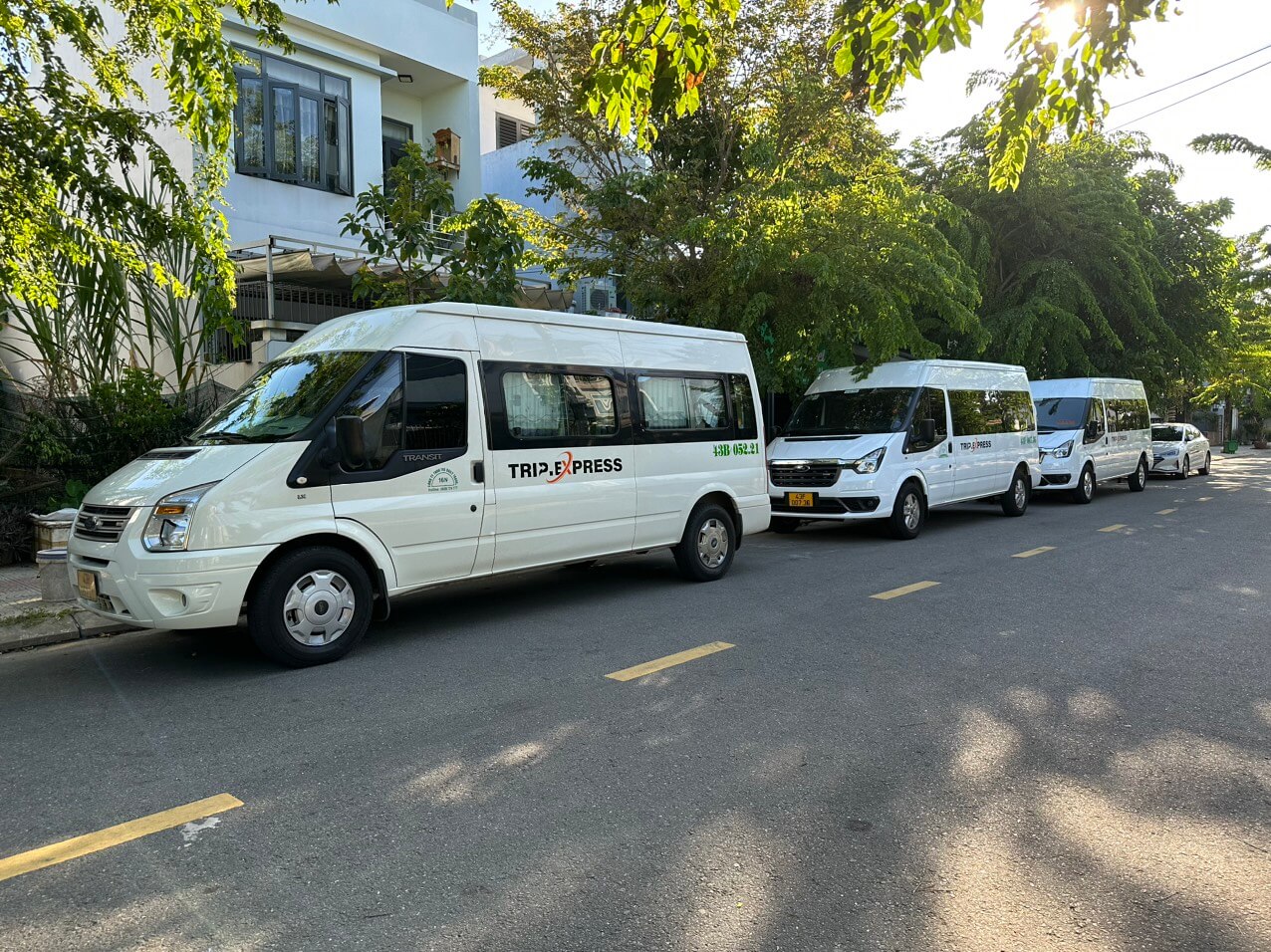 Thuê xe limousine Đà Nẵng